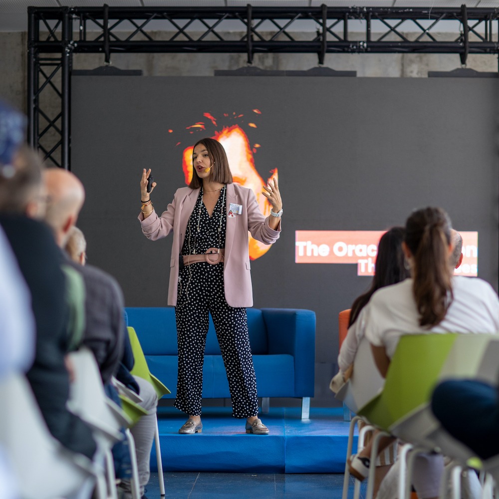 Minerva Pérez | Consultora, Speaker , Coach | Reinvención profesional